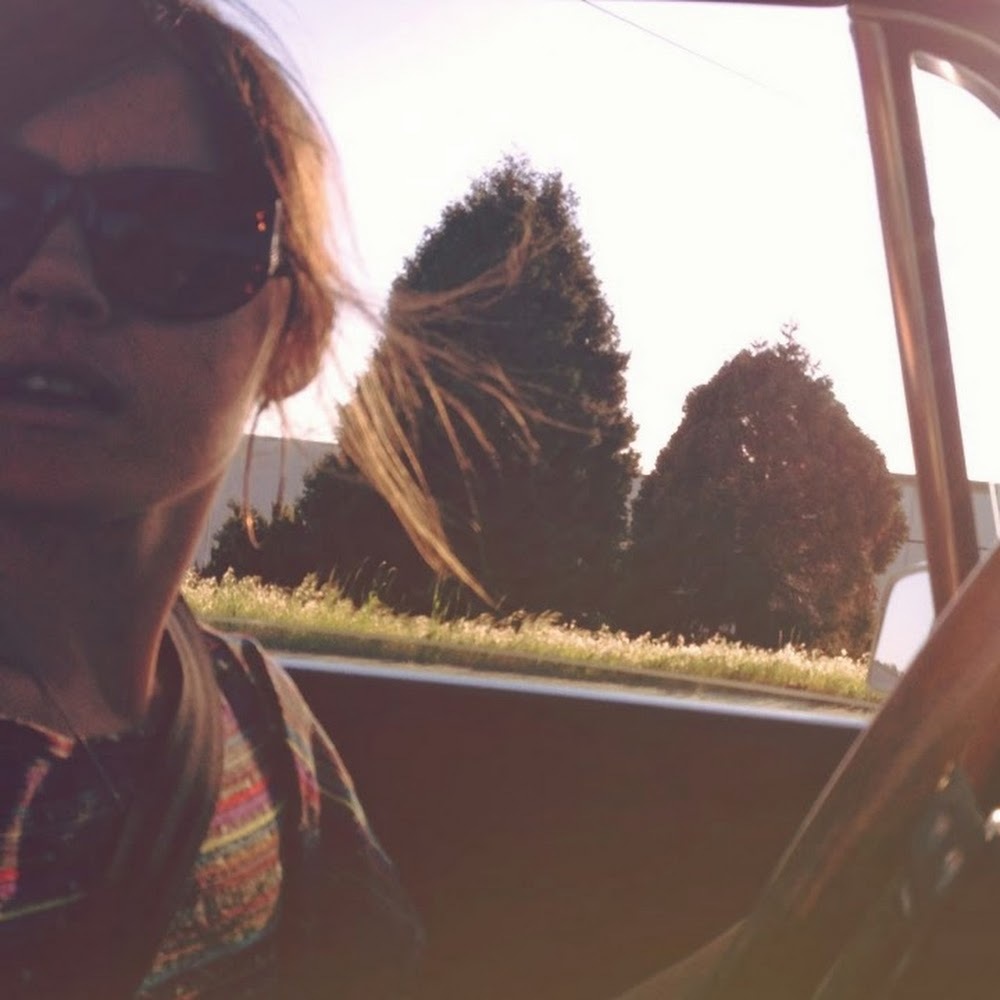 Meet your Posher, Carrie